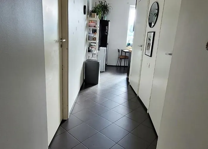 Big In The Heart Of *